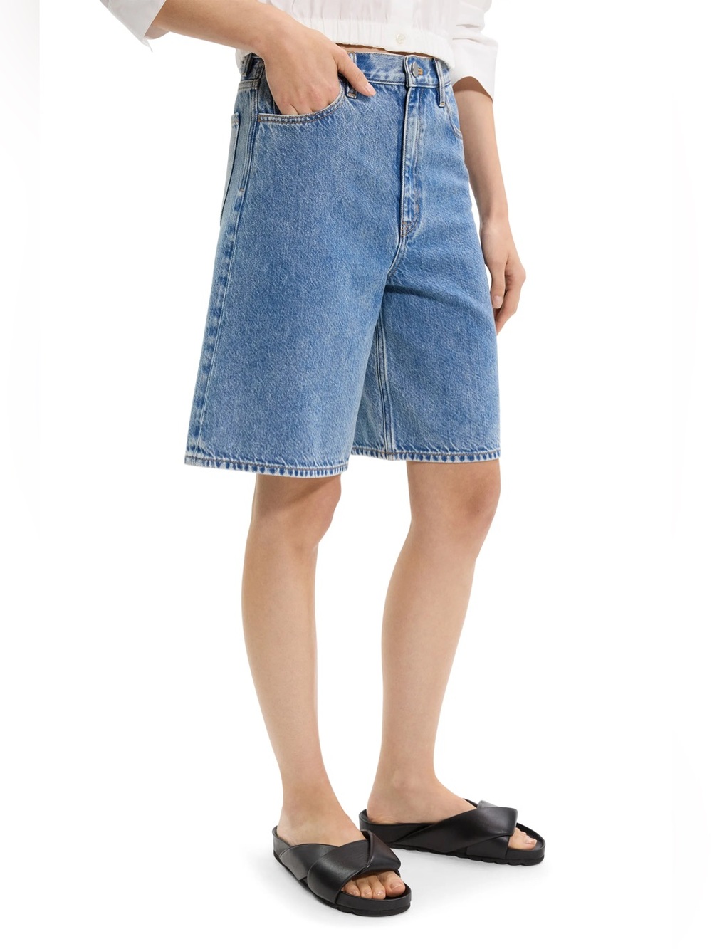 NWT Theory Women’s High Waisted Light Blue Denim Shorts